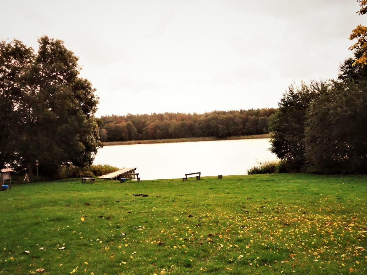 Ferienhaeuser Seewiesen Reimershagen Bagian luar foto